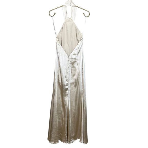 MAKE AN OFFER* NEW Elliatt x Revolve Larina Maxi Dress in Pearl Small - Picture 4 of 14